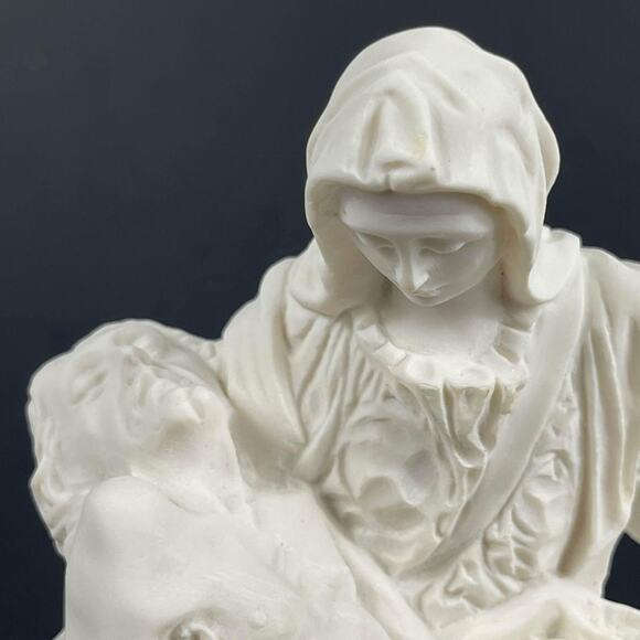 Stonelite La Pieta Sculpture Studio G Bessi Made In Italy Mary & Jesus - Picture 5 of 6